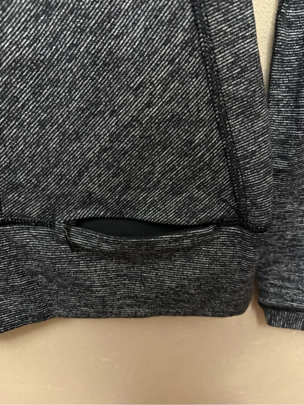 Lululemon Race Your Pace Long Sleeve Wee Stripe Black Heathered Black Size 2